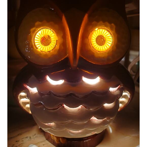 Vtg Ceramic Brown Owl Bedside Night Light Up Eyes 6 Inch Electric Switch Lamp - Picture 2 of 15